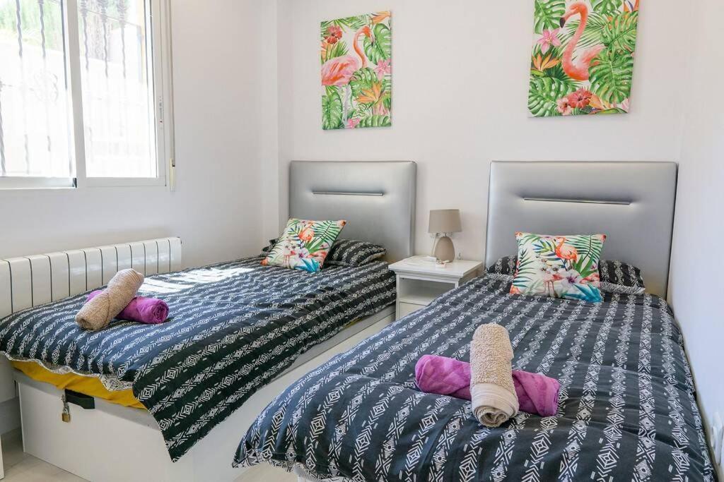 Casa Lilly-Rose, A Beautiful 3 Bedroom Detached Villa A Short Walk To The Villamartin Plaza & Golf Course Εξωτερικό φωτογραφία