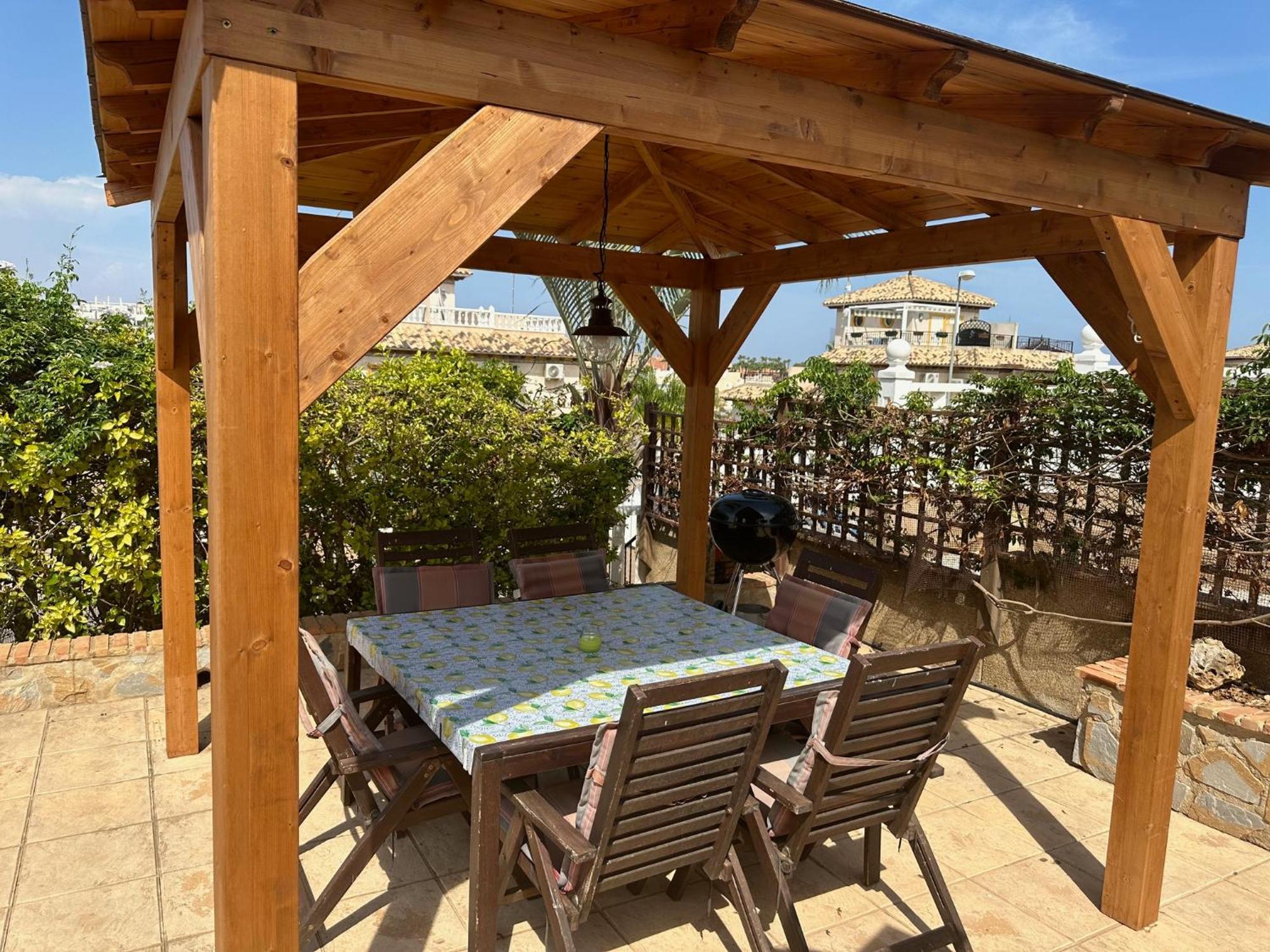Casa Lilly-Rose, A Beautiful 3 Bedroom Detached Villa A Short Walk To The Villamartin Plaza & Golf Course Εξωτερικό φωτογραφία